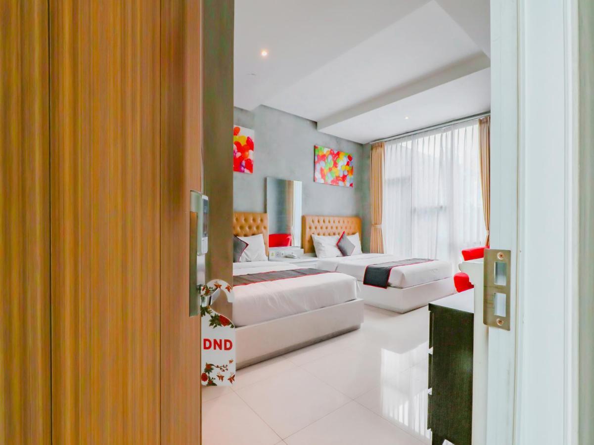 Super Oyo Collection O 31 The Batik Bed And Coffee Bandung Hotel Eksteriør billede